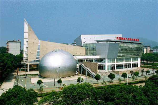 武漢211大學(xué)有哪些？2019武漢211大學(xué)名單排名榜 (7所)