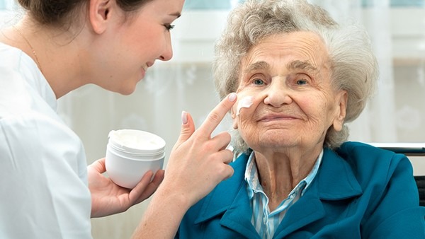 你有“老人味”嗎？注意！“老人味”或與這些疾病有關(guān)！