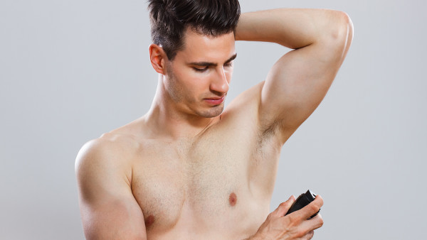 腋窩偶爾有狐臭咋回事