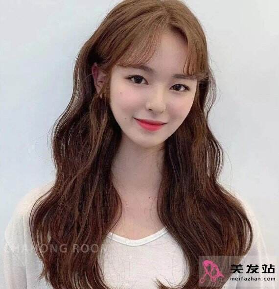 長(zhǎng)發(fā)專屬燙發(fā)推薦 韓式波浪卷發(fā)高顏值 長(zhǎng)發(fā)專屬燙發(fā)推薦 韓式波浪卷發(fā)高顏值