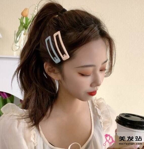 最適合出街凹造型的扎發(fā) 時(shí)髦個(gè)性輕松提升氣質(zhì)