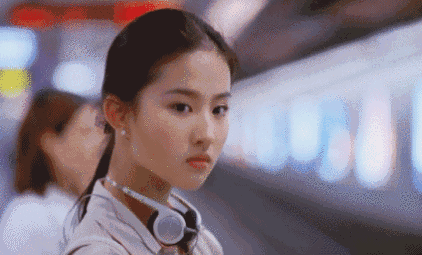 紅人館 劉亦菲《二代妖精》重回顏值巔峰，我也被她的顏圈了粉（劉亦菲二代妖精重回顏值巔峰）(23)