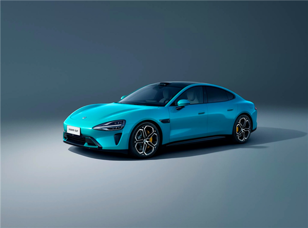 雷軍向家鄉(xiāng)人民匯報(bào)：小米SU7已抵達(dá)湖北仙桃