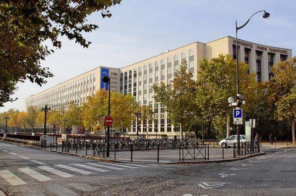 法國大學QS排名(最新)-QS法國大學排名一覽表