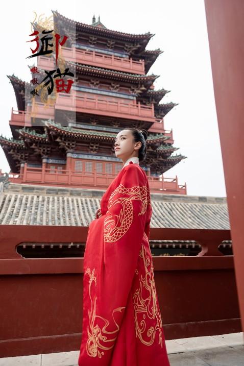 歷史悠久帥氣非常，如此 多變 的圓領(lǐng)袍，你不愛嗎（歷史悠久帥氣非常）(10)