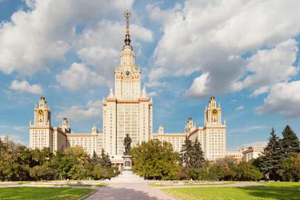 全國(guó)十大醫(yī)科大學(xué) 北京大學(xué)最高，第二國(guó)際知名是生命保障