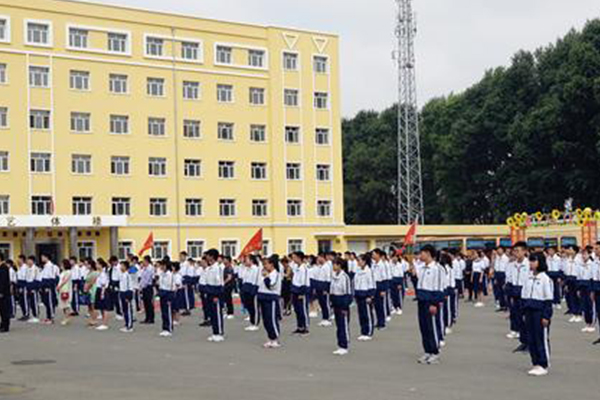 哈爾濱私立高中排名 哈爾濱萬邦中學上榜 第一是高檔私立中學