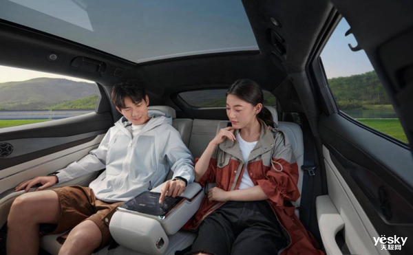 新能源汽車價格戰(zhàn)升級！騰勢N7定價激進：堆料近乎瘋狂