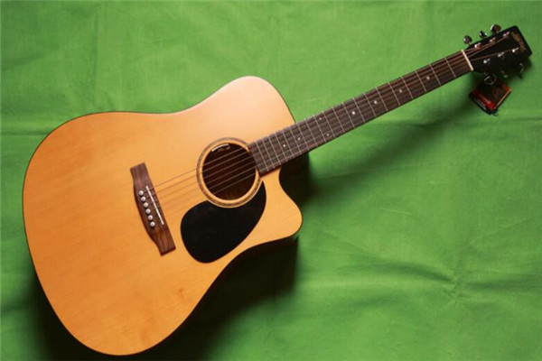 十種不適合學(xué)吉他的人 怕手指痛就別學(xué)，你適合學(xué)嗎