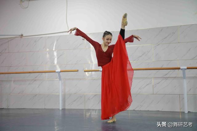 適合舞蹈藝考的劇目有哪些 藝考舞蹈劇目匯總(適合舞蹈藝考的劇目有哪些)(3)