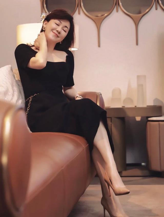 你的氣質(zhì)是高級(jí)還是一般 4個(gè)細(xì)節(jié)一看就知道，光靠錢裝不出來（你的氣質(zhì)是高級(jí)還是一般）(5)