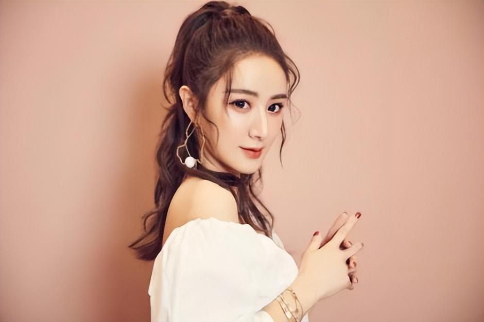 快手網(wǎng)紅排行榜前十名（身價(jià)上億的六位網(wǎng)紅） 10