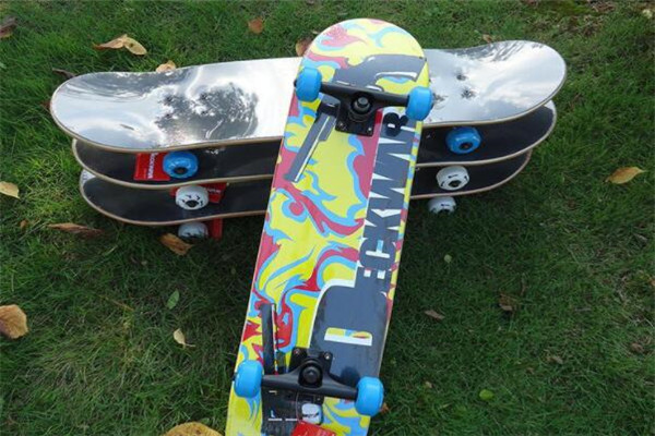 十種不適合學滑板的人 怕摔怕疼是大忌，你敢學嗎