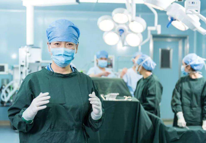 未來(lái)最穩(wěn)定的五大職業(yè) 公務(wù)員名副其實(shí)位列榜首，你是哪個(gè)職業(yè)呢