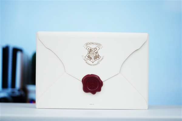 神秘感十足！Redmi Turbo 3哈利波特聯(lián)名款禮盒圖賞