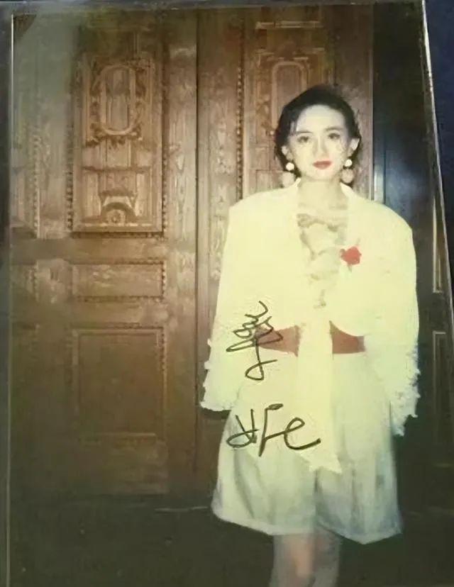 美尼姑 曾紅遍南北，搭檔梁朝偉，賈靜雯給她做配，卻突然出家（美尼姑曾紅遍南北）(5)