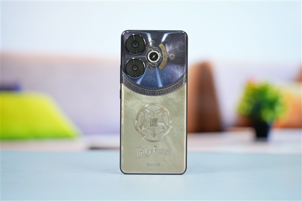 哈迷必備潮品！Redmi Turbo3哈利波特版圖賞