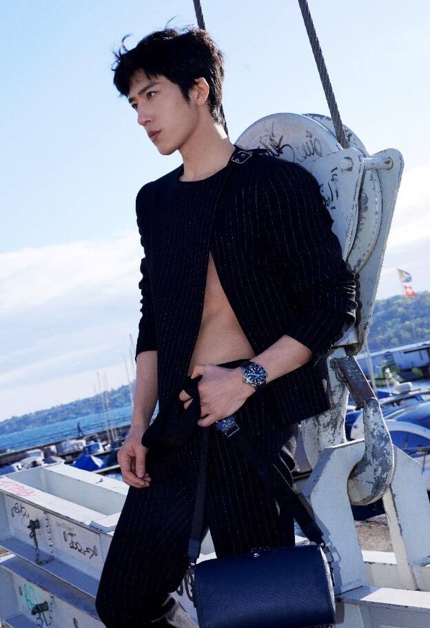 萬寶龍全球品牌大使井柏然出席2024“鐘表與奇跡”日內瓦高級鐘表展：探索冰封深海極境