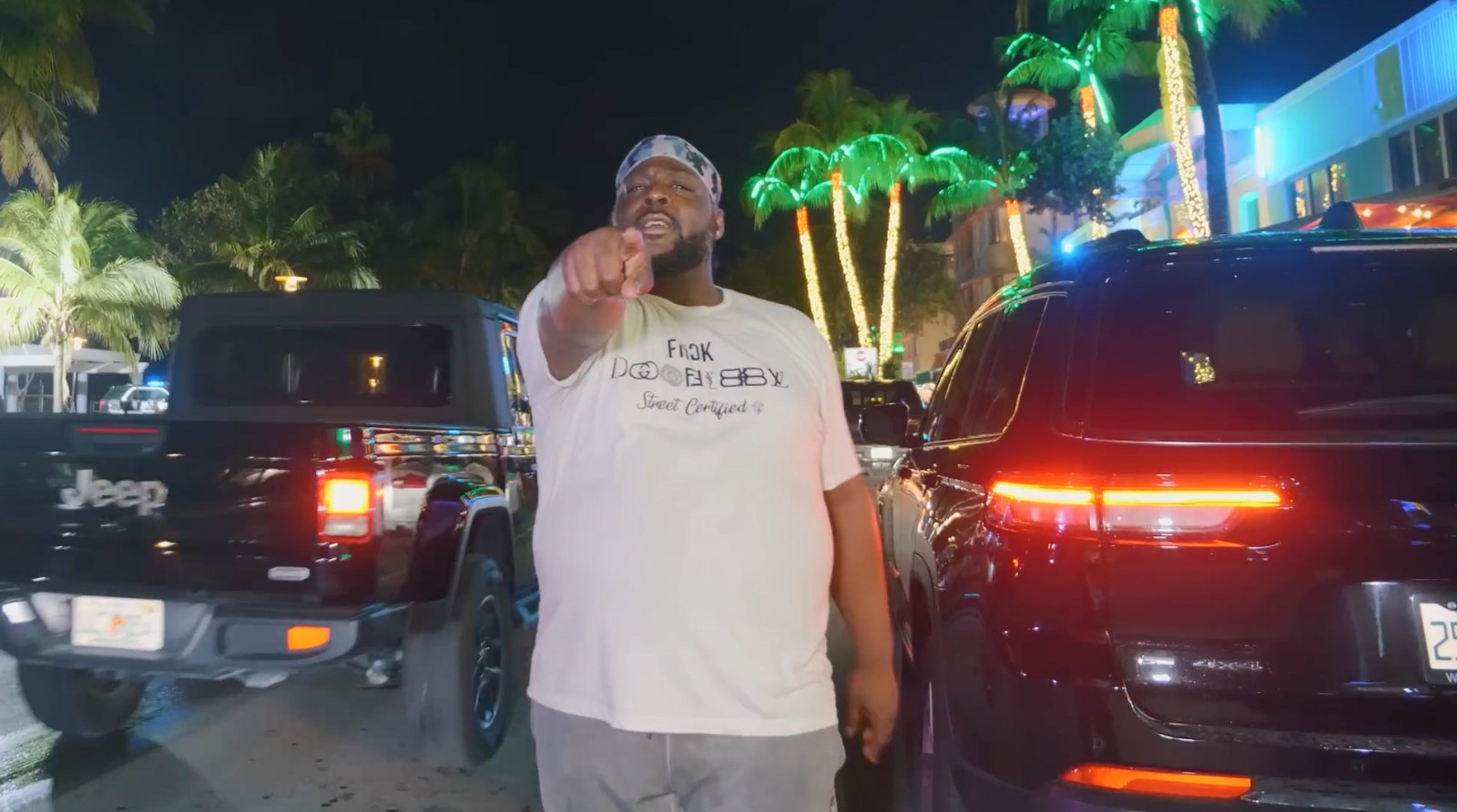 神還原，細(xì)節(jié)拉滿！粉絲用現(xiàn)實場景復(fù)刻《GTA6》預(yù)告片