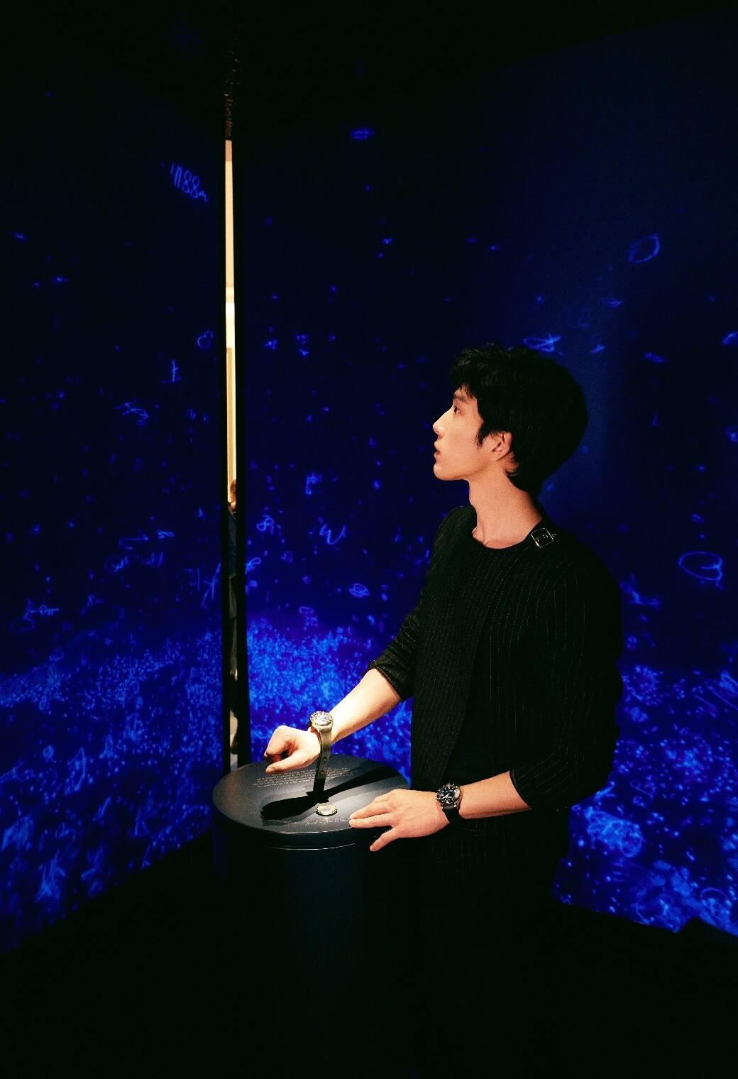 萬寶龍全球品牌大使井柏然出席2024“鐘表與奇跡”日內瓦高級鐘表展：探索冰封深海極境