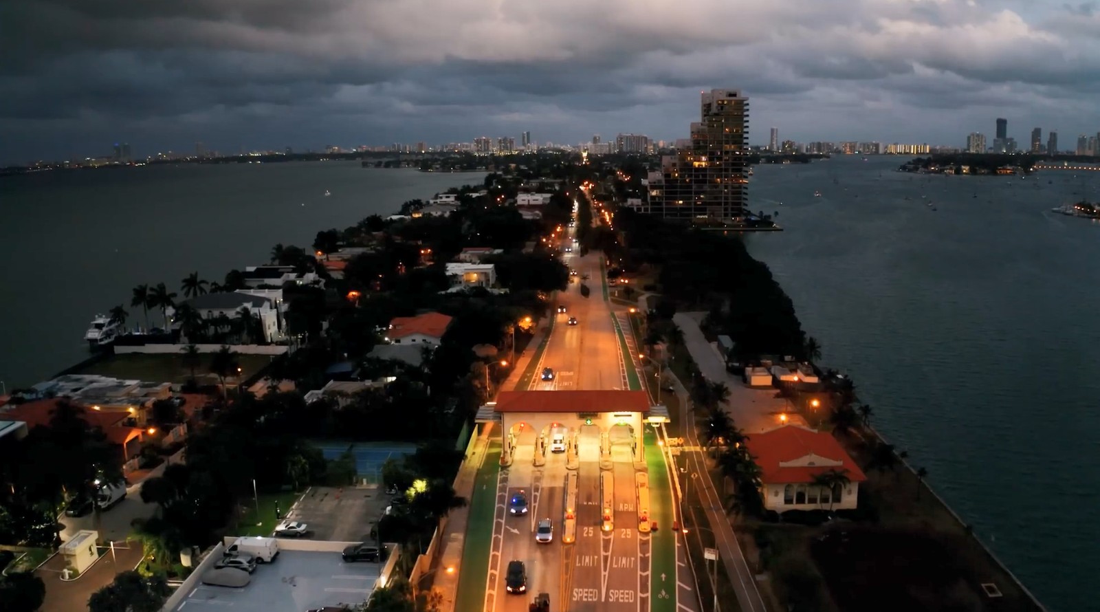 神還原，細(xì)節(jié)拉滿！粉絲用現(xiàn)實場景復(fù)刻《GTA6》預(yù)告片