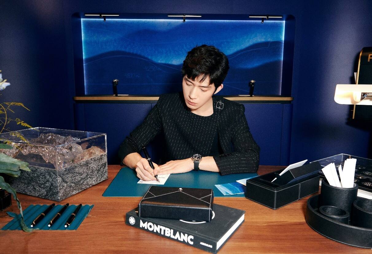 萬寶龍全球品牌大使井柏然出席2024“鐘表與奇跡”日內瓦高級鐘表展：探索冰封深海極境