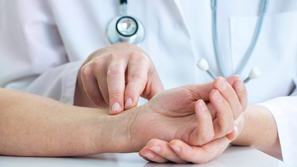 黃疸偏高是什么原因引起的