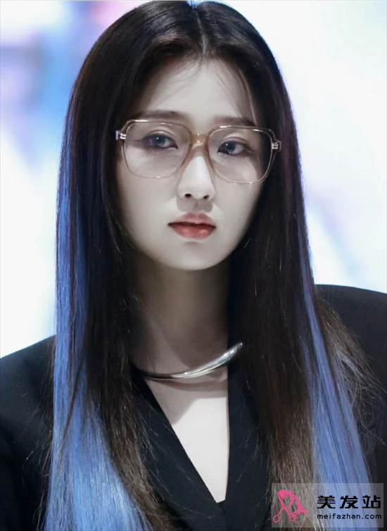 女明星藍(lán)色挑染 每一款都超酷