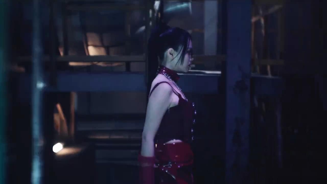 《星刃》與韓國女歌手BIBI聯(lián)動先導MV 太美艷了