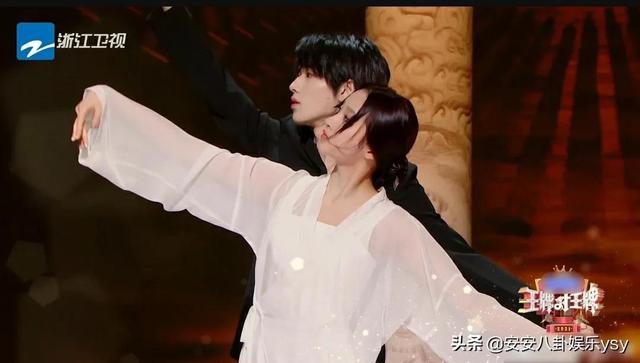 仙俠《王牌》華晨宇古裝扮相顏值爆表，宋亞軒狀態(tài)讓人擔(dān)心（仙俠王牌華晨宇古裝扮相顏值爆表）(6)