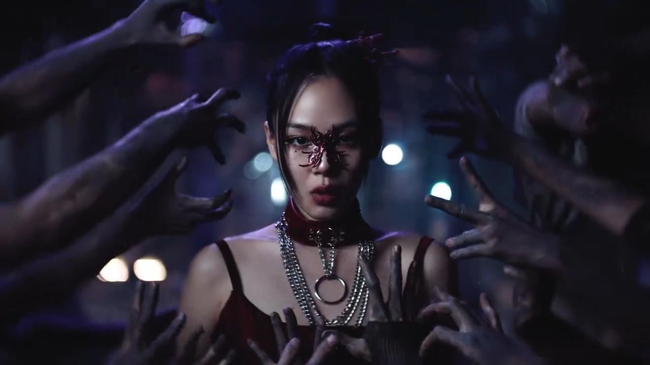 《星刃》與韓國女歌手BIBI聯(lián)動先導MV 太美艷了