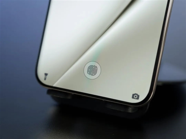 華為Pura 70 Ultra搶到了！你想知道的全都測(cè)了 后突生變故