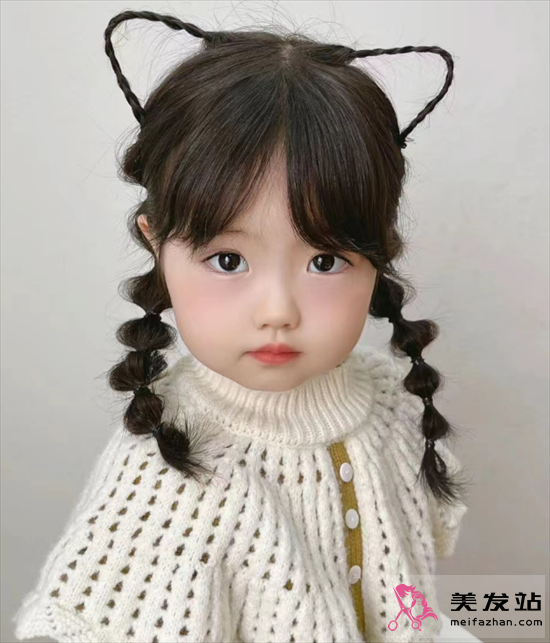 小女孩流行編發(fā) 個性貓耳朵發(fā)型 小女孩流行編發(fā) 個性貓耳朵發(fā)型