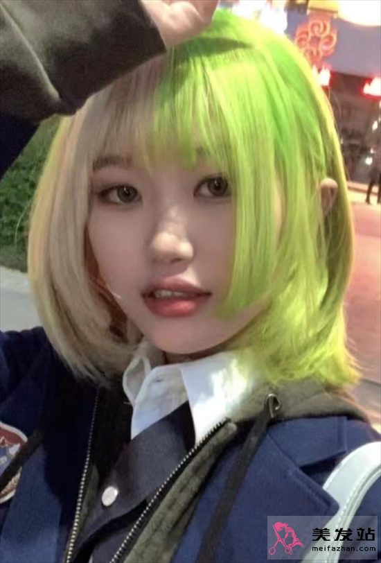 今年流行的染發(fā) 個性鴛鴦染發(fā)型