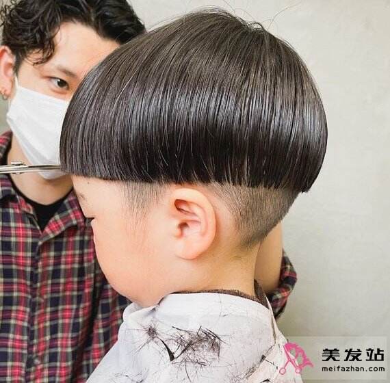 小男孩帥氣短發(fā)推薦 時(shí)尚酷炫隨你選