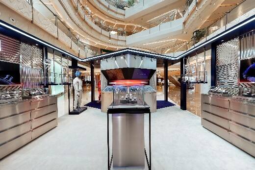 TAG HEUER 泰格豪雅開啟“追夢(mèng)前行，競(jìng)逐不止”先鋒限時(shí)展詮釋精準(zhǔn)計(jì)時(shí)魅力與澎湃賽車激情的共鳴