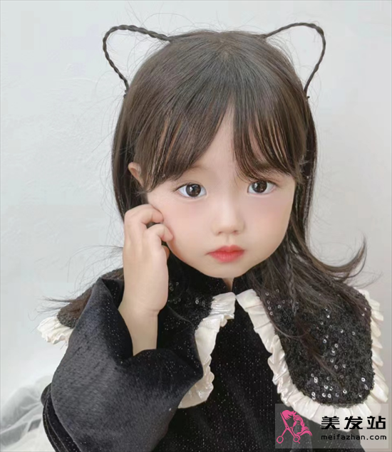 小女孩流行編發(fā) 個性貓耳朵發(fā)型 小女孩流行編發(fā) 個性貓耳朵發(fā)型