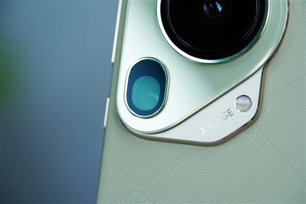 10999元！華為Pura 70 Ultra圖賞：伸縮攝像頭吸睛