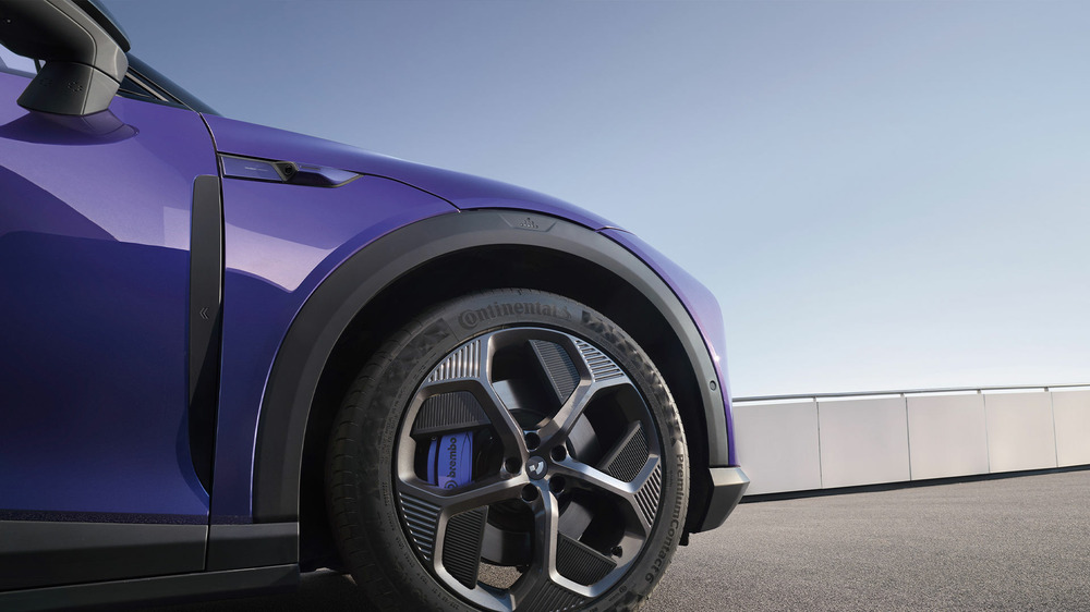 極越員工購(gòu)買小米SU7后被辭退？?jī)?nèi)部回應(yīng)來(lái)了