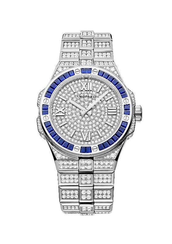 導(dǎo)演、演員大鵬佩戴Chopard蕭邦珠寶腕表臻品出席第42屆香港電影金像獎(jiǎng)?lì)C獎(jiǎng)典禮