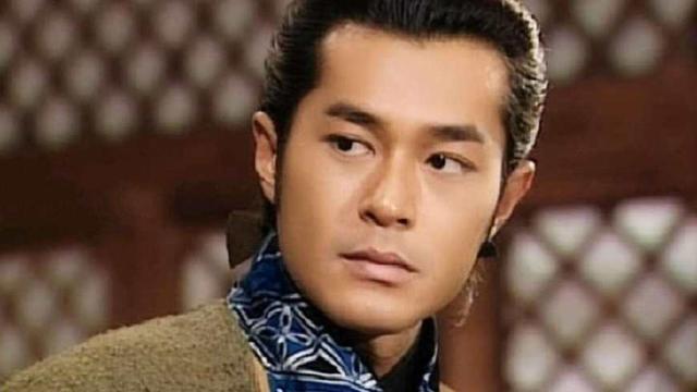 網(wǎng)劇《萌妃駕到》，一個披著古裝背景的現(xiàn)代?。ㄒ粋€披著古裝背景的現(xiàn)代劇）(7)