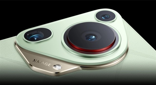 華為Pura 70系列對(duì)比：相差4500元四款機(jī)型怎么選