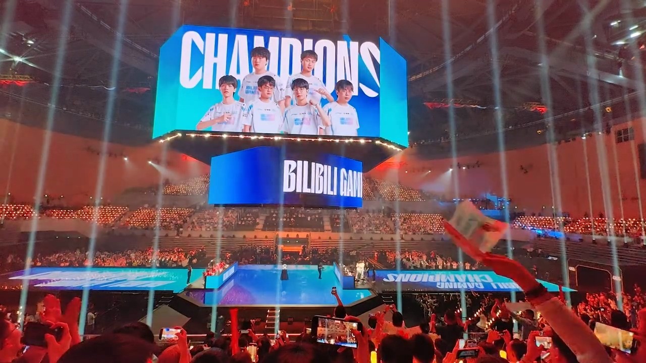 《英雄聯(lián)盟》2024 LPL春季賽 BLG 3-1 TES奪冠