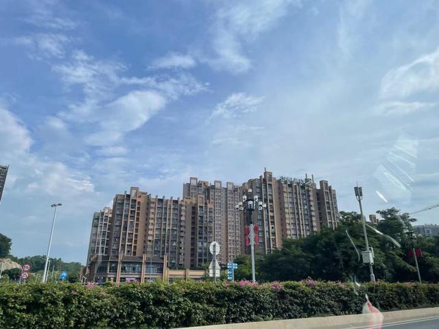 廣州黃埔長嶺居新盤哪來的自信 地價8千 ，房價6萬（廣州黃埔長嶺居新盤哪來的自信）(14)