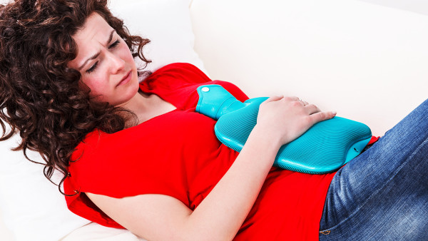 肚子疼吐是得胃潰瘍了嗎