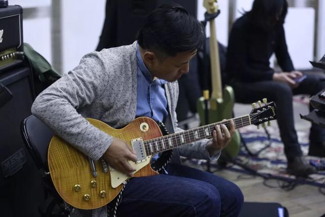 倒計時 《下墜》排練隨手記 今晚8點看《歌手》汪峰繼續(xù)為原創(chuàng)音樂打call（下墜排練隨手記）(7)