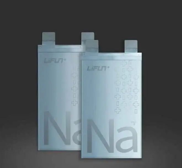 燃油車大優(yōu)勢無了！科學家研發(fā)全新鈉電池：滿電僅需幾秒鐘