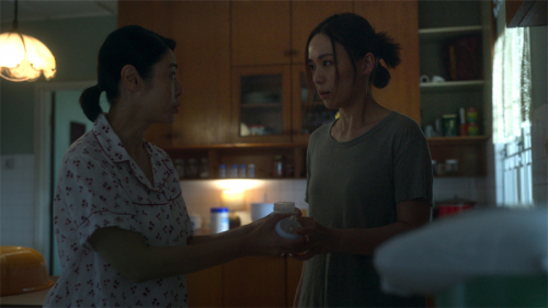 新加坡驚悚電影 《陪月疑云》細(xì)思極恐 林慧玲陷心魔困境