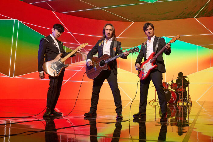 “搖滾天團(tuán)”動(dòng)力火車“都是因?yàn)閻?世界巡回演唱會(huì)”高雄安可場(chǎng) 兩場(chǎng)秒殺 完美收官