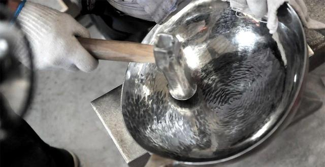 毒鐵鍋 遭央視多次曝光，把美食變成 毒藥 ，大家應(yīng)提高警惕（遭央視多次曝光）(11)